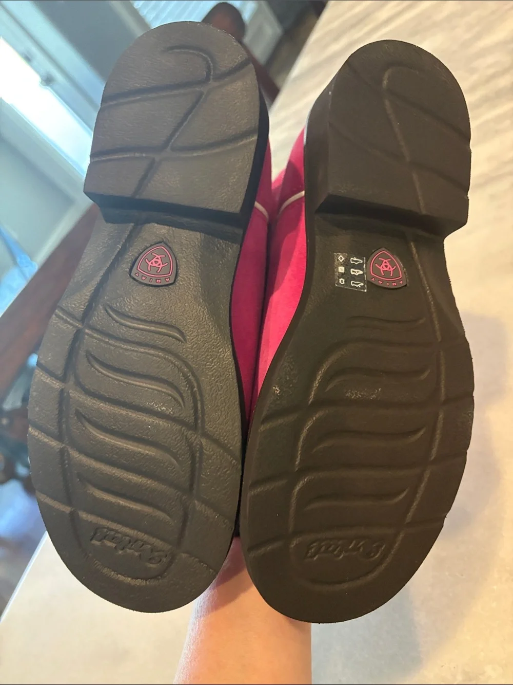 Ariat Kid's Pink fat baby hottest pink Boots